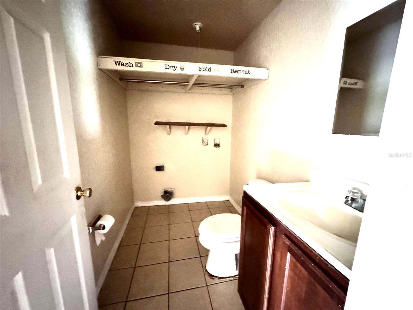 GORDON HEIGHTS PH 01 - Residential Lease