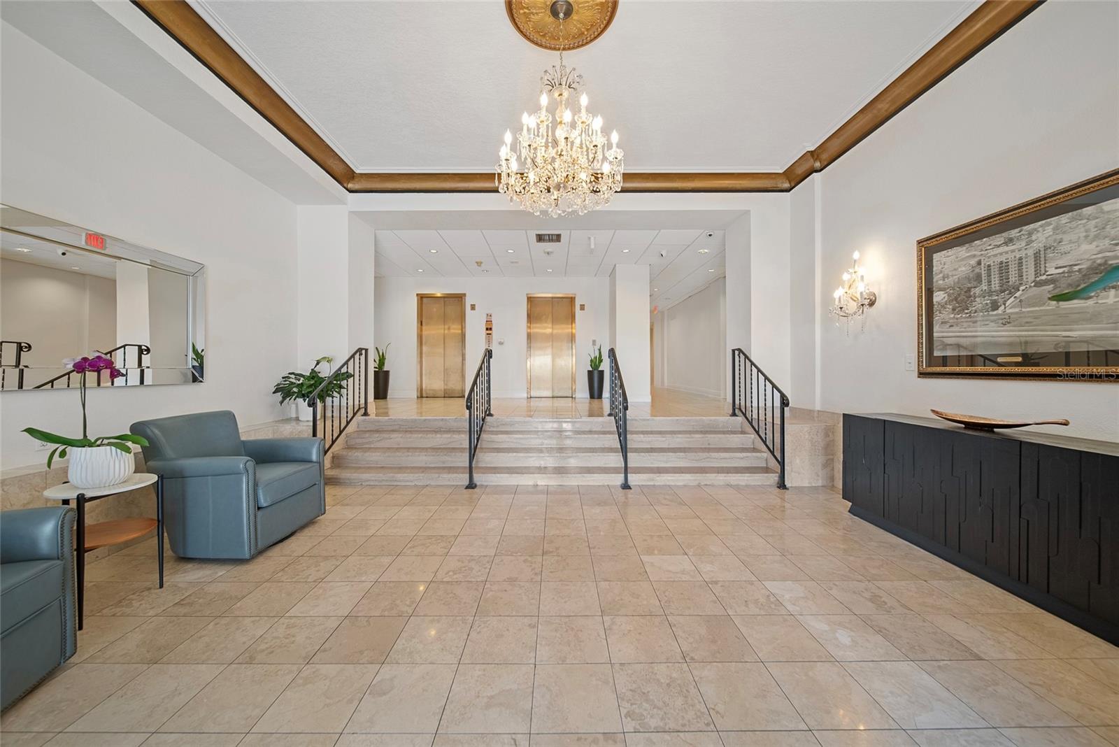 2109 BAYSHORE BOULEVARD 909