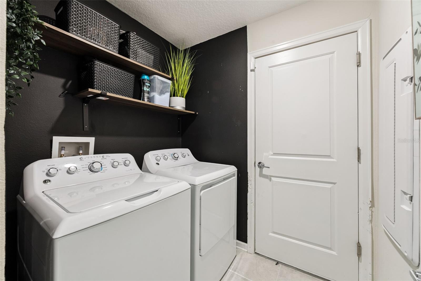 STOREY CREEK 40S - Residential