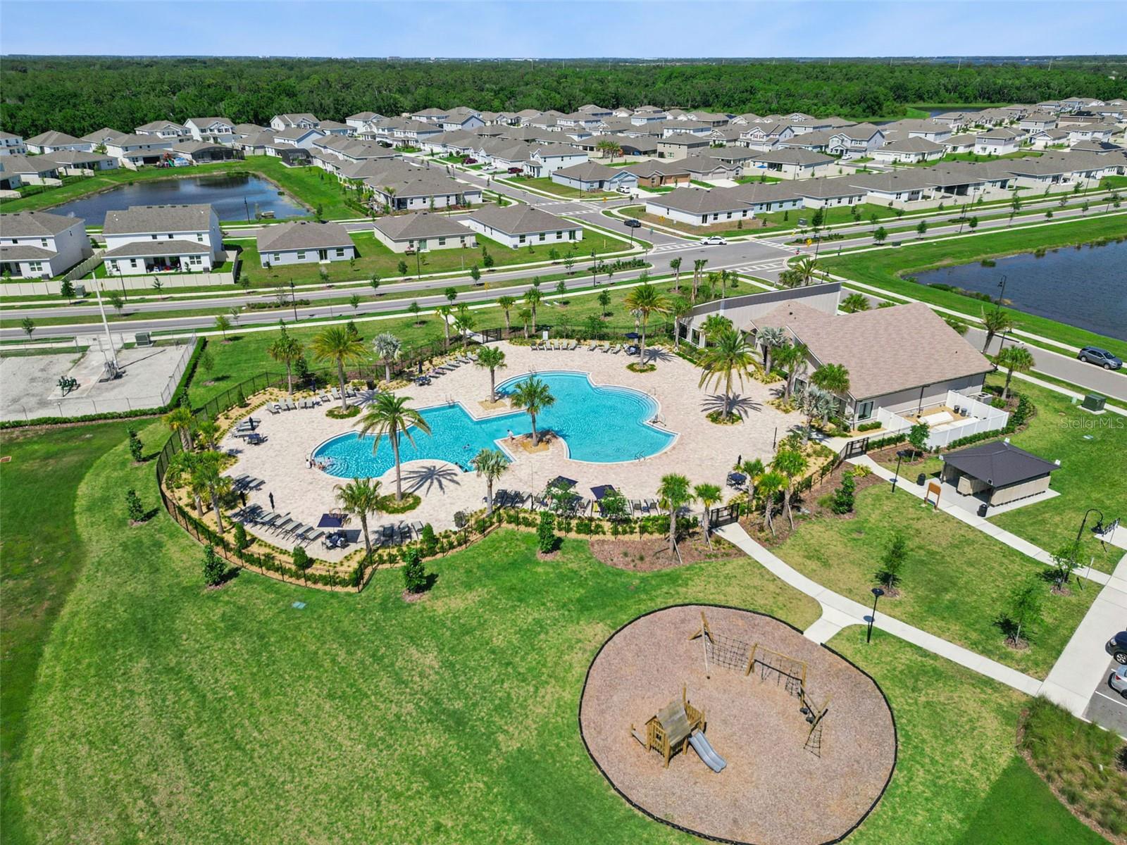 STOREY CREEK 40S - Residential