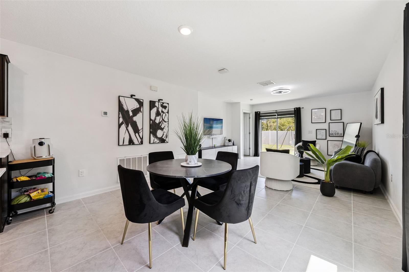 STOREY CREEK 40S - Residential