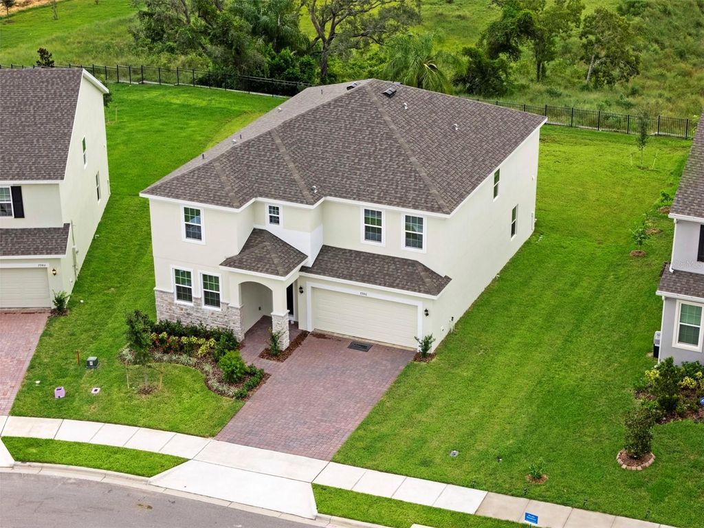 Photo of 7986 Syracuse Drive, Clermont, FL 34714 (MLS # O6321015)