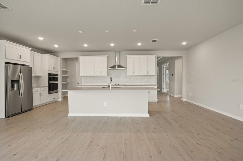 Photo of 18232 Chromata Drive, Venice, FL 34293 (MLS # TB8474121)