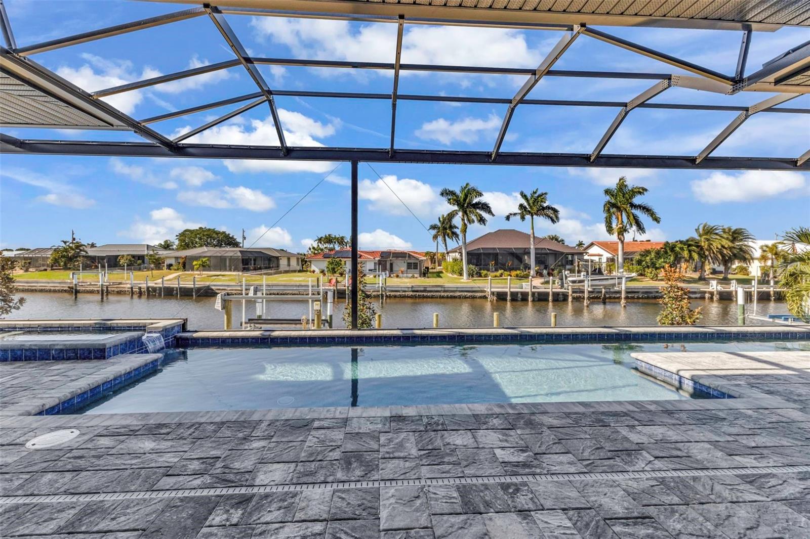 PUNTA GORDA ISLES SEC 07 - Residential