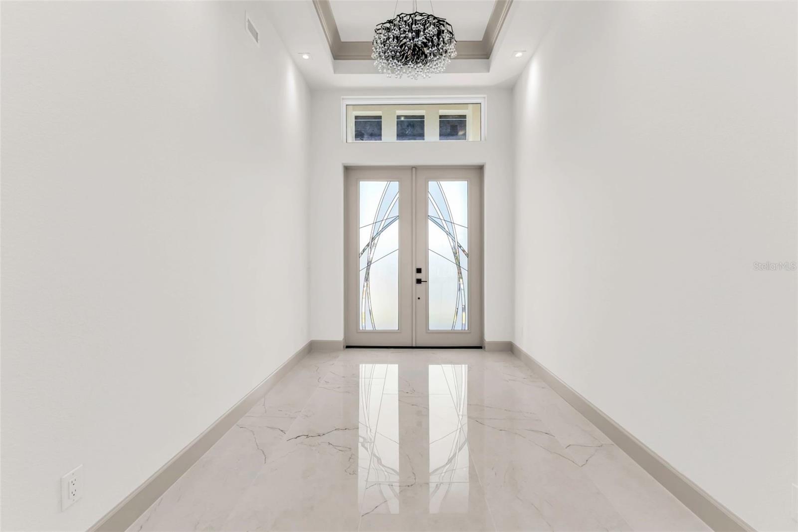 735 SANTA MARGERITA LANE