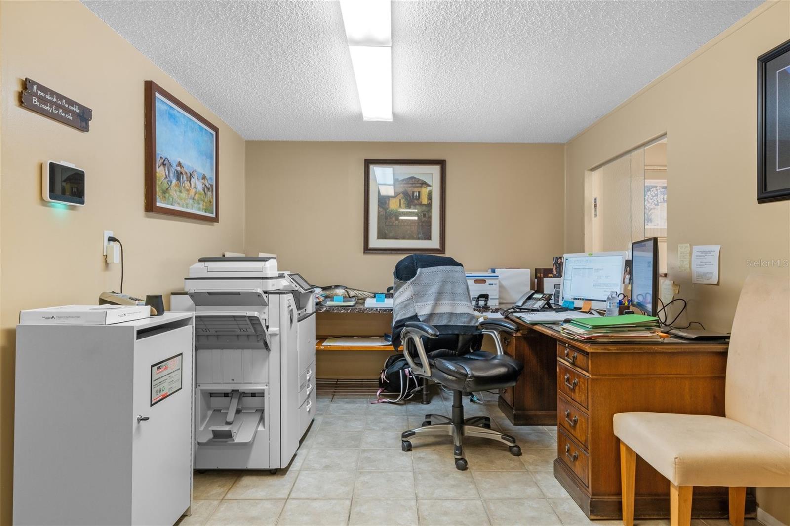 HUDSON - Commercial Sale