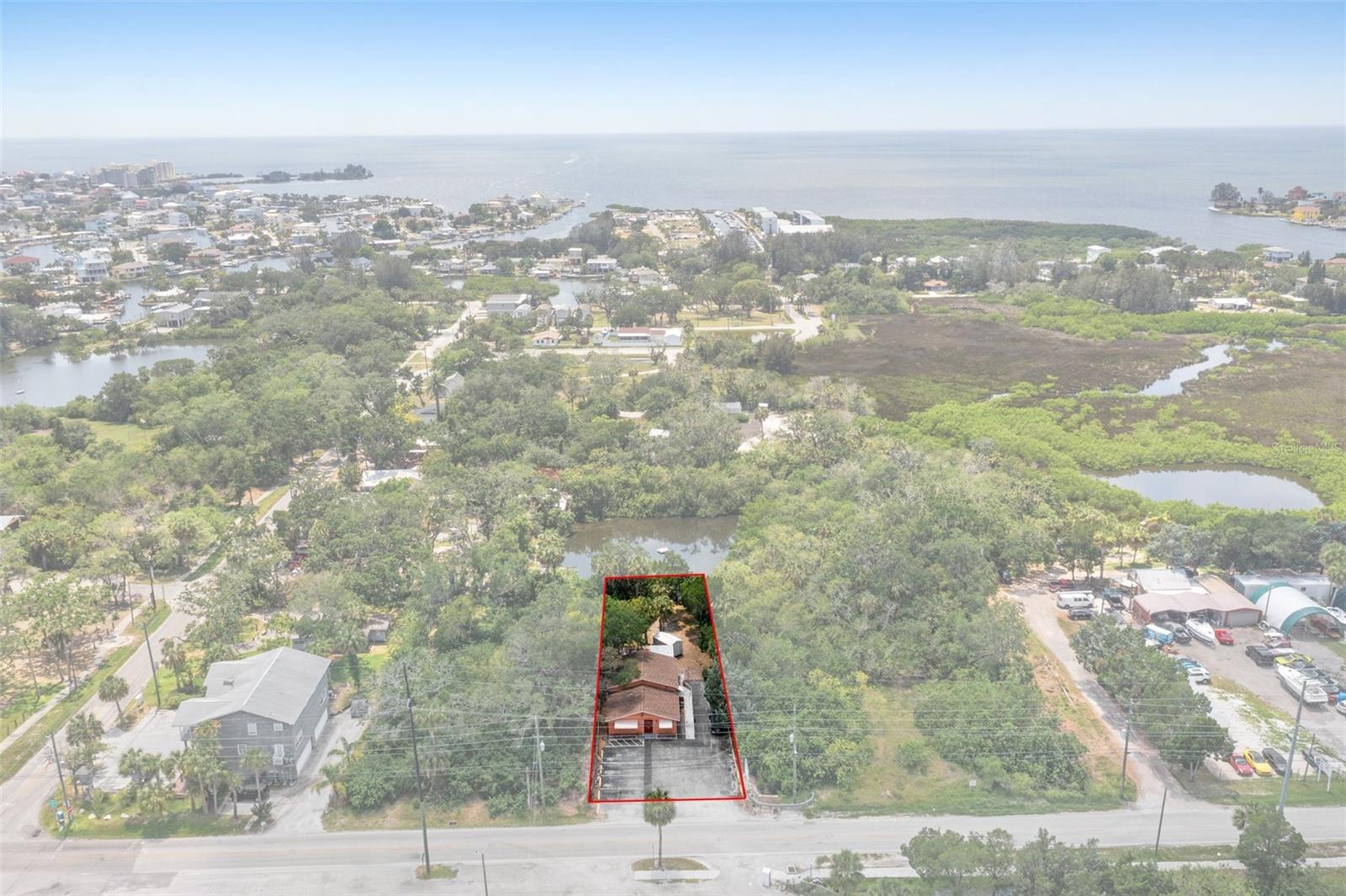 HUDSON - Commercial Sale