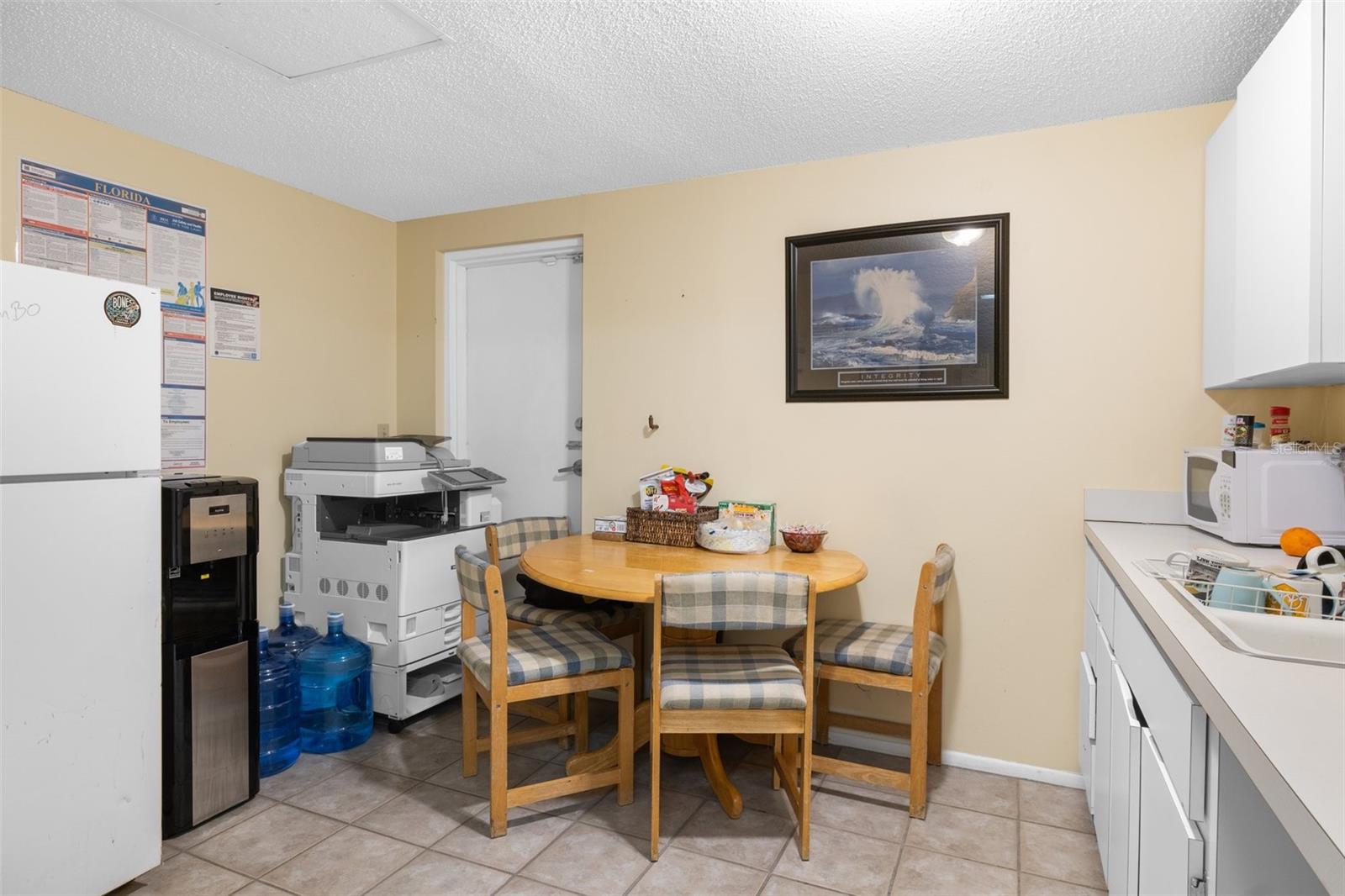 HUDSON - Commercial Sale