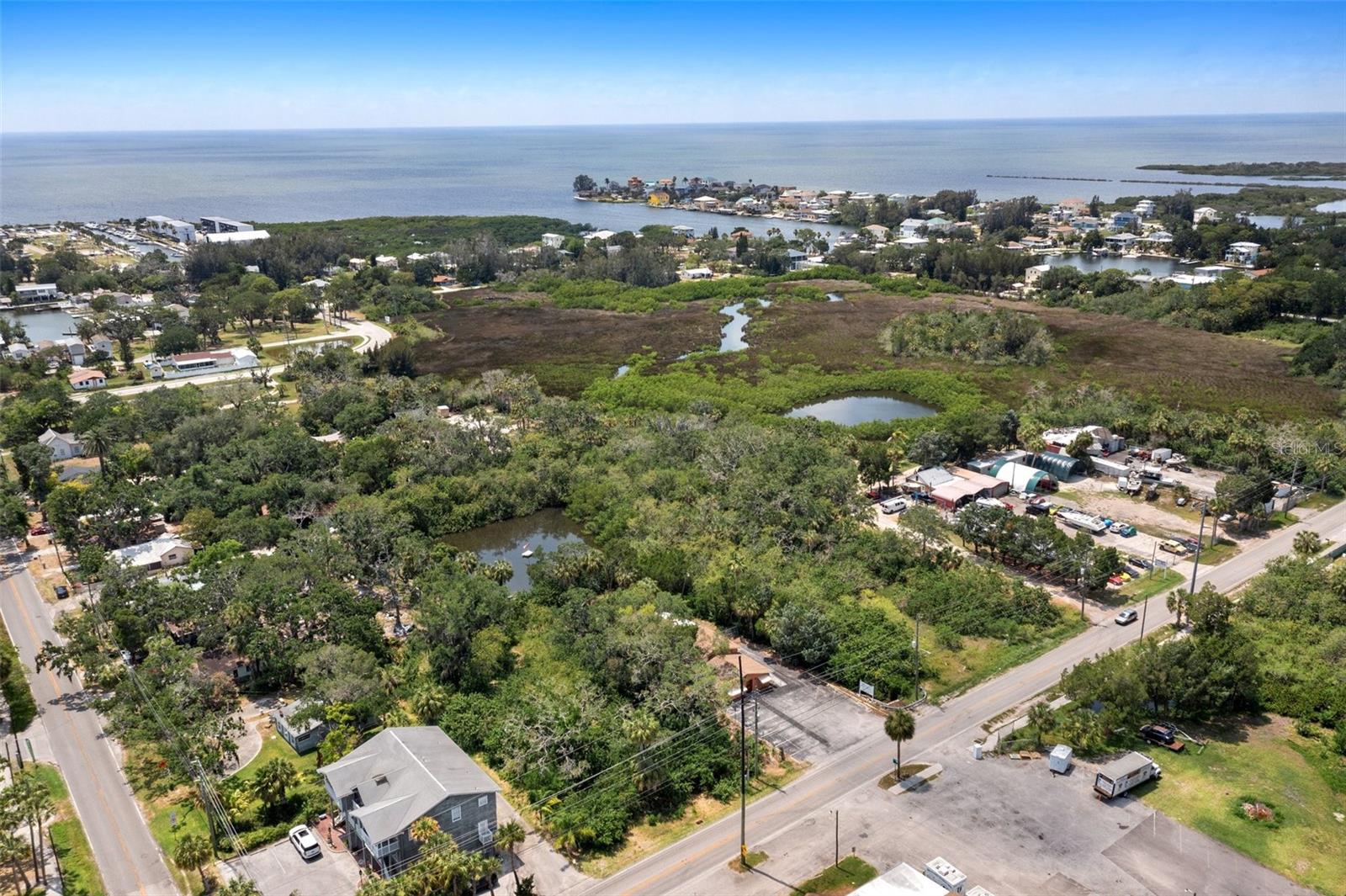 HUDSON - Commercial Sale