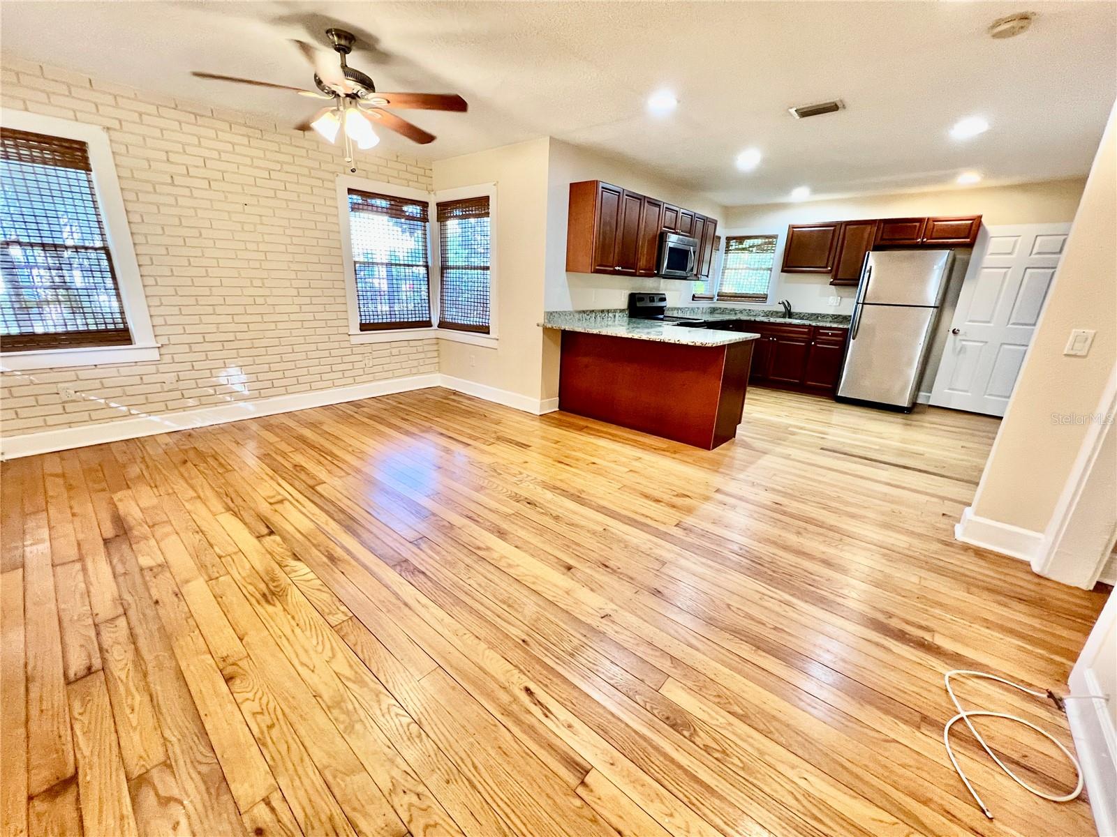 VIRGINIA PARK - Residential
