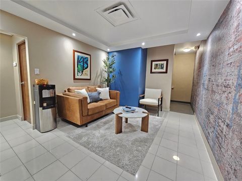 calle 8 JOSE PADILLA EL CARIBE CIDRA  00739