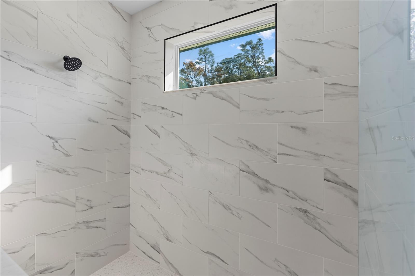 ROYAL HIGHLANDS - Residential