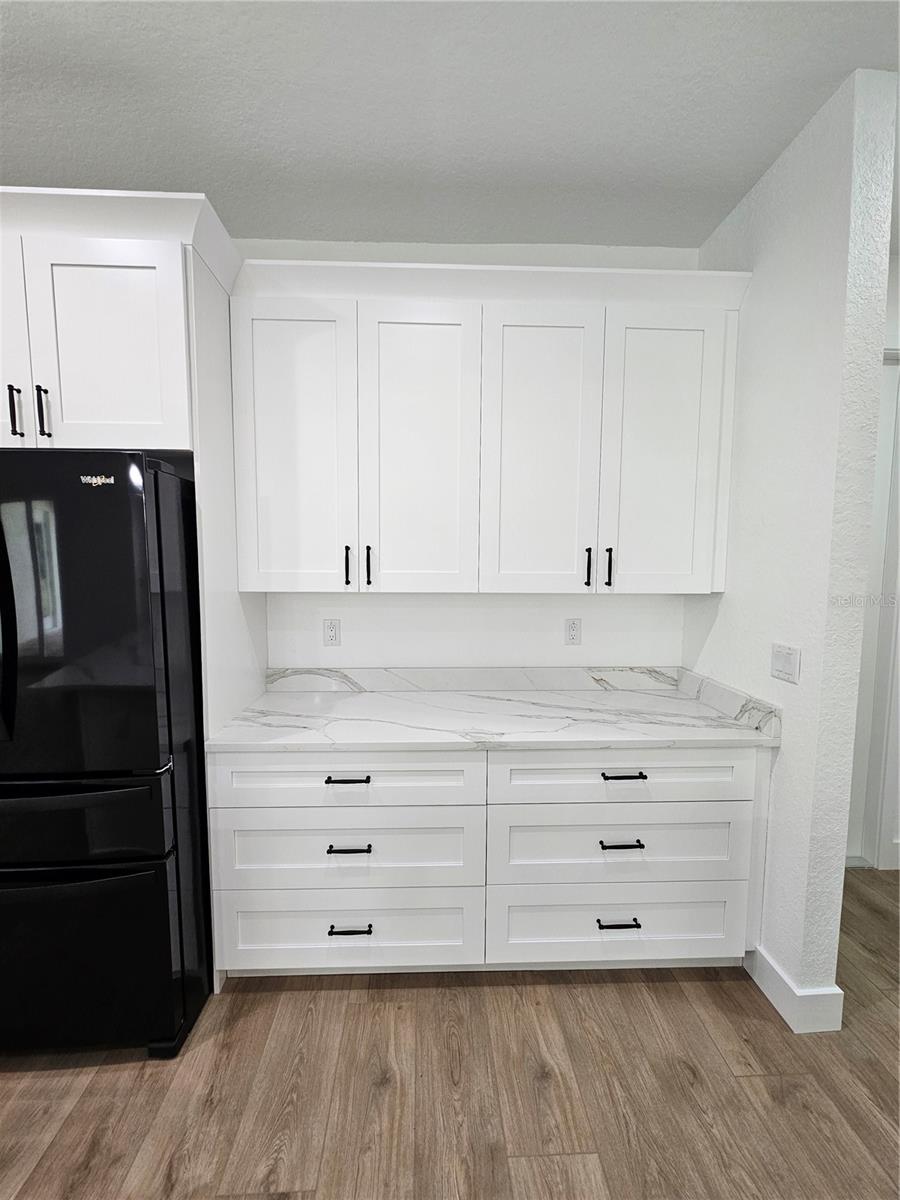 ROYAL HIGHLANDS - Residential