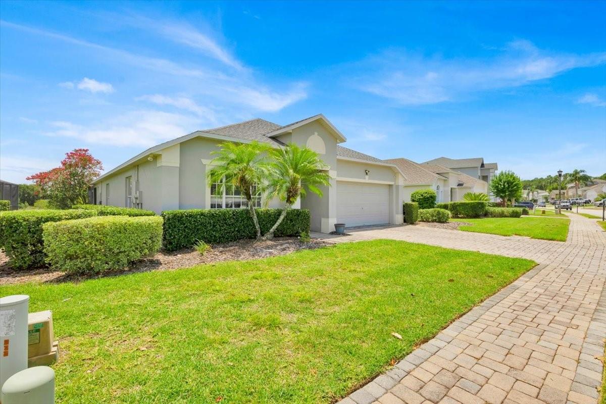 802 BALMORAL DRIVE