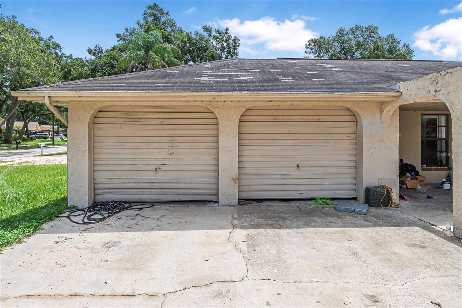 725 MERRIMAC DRIVE