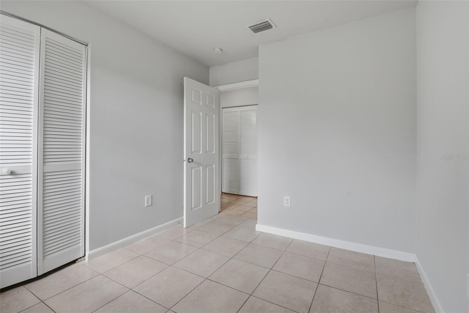 OAK PARK SEC 05 - Residential