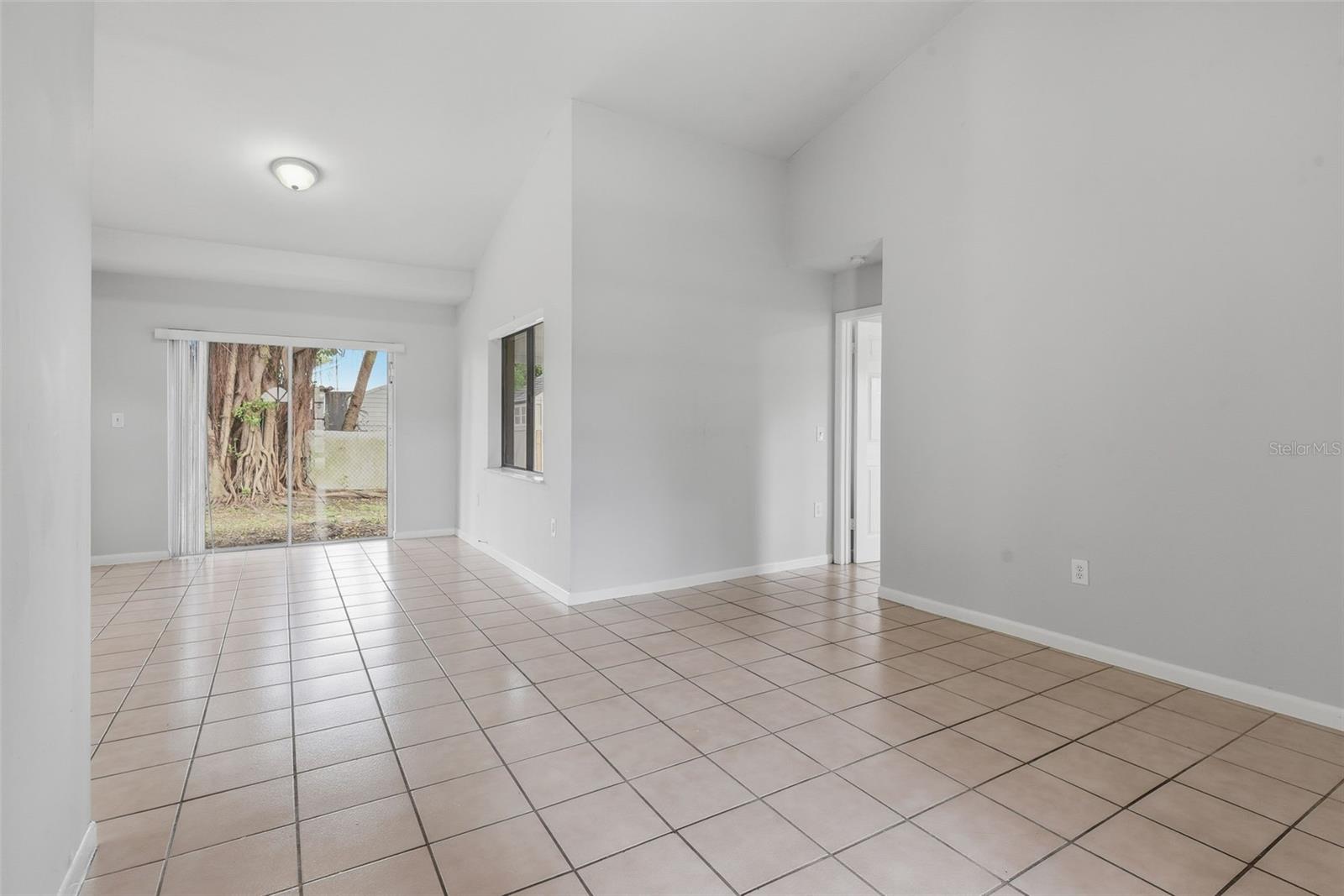 OAK PARK SEC 05 - Residential