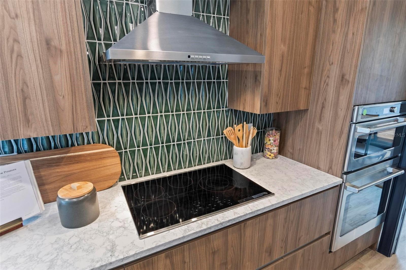 GRAND VISTA CONDO AT GRAND HAVEN - Residential Lease