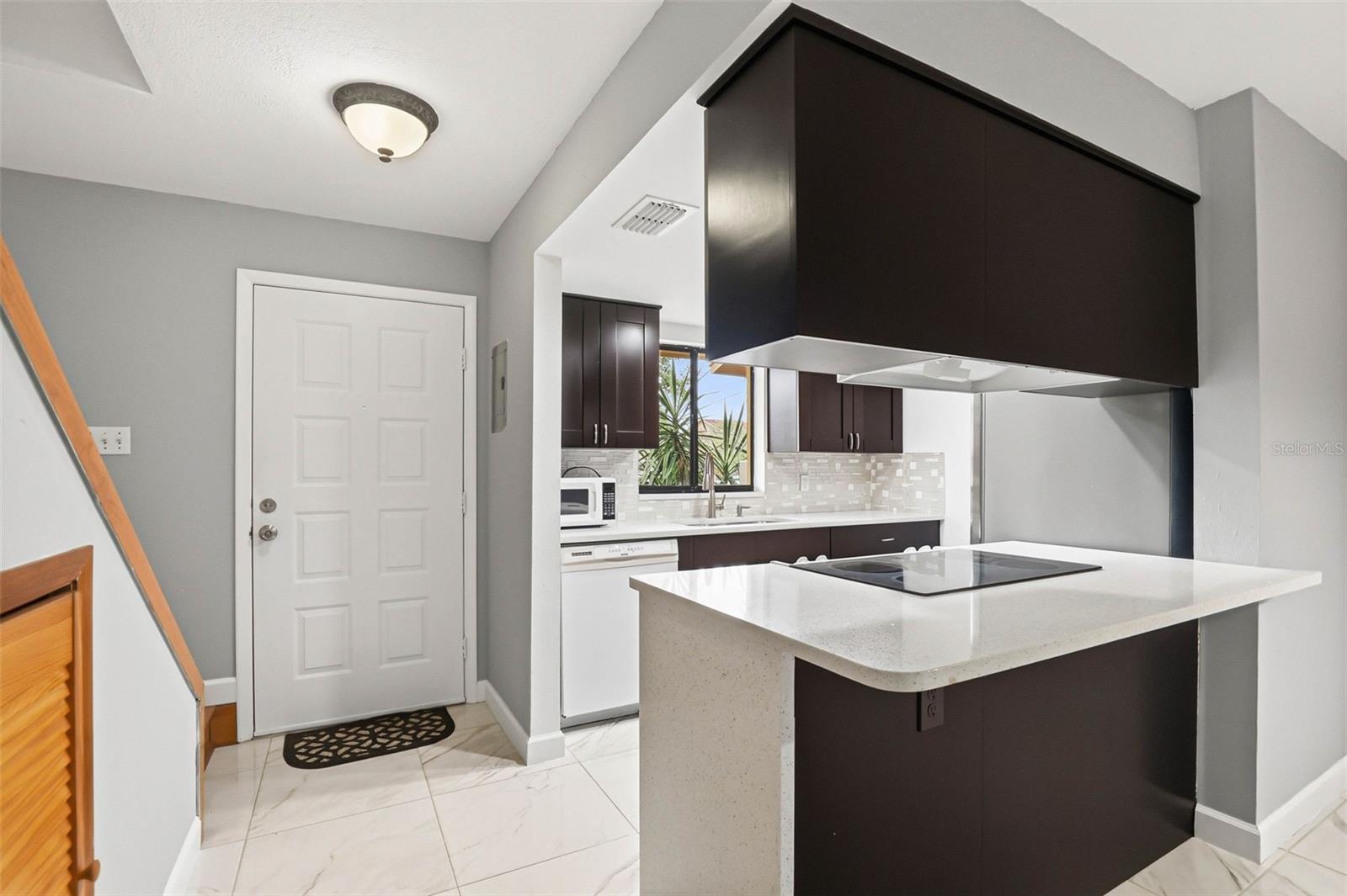 3919 PINE LIMB COURT