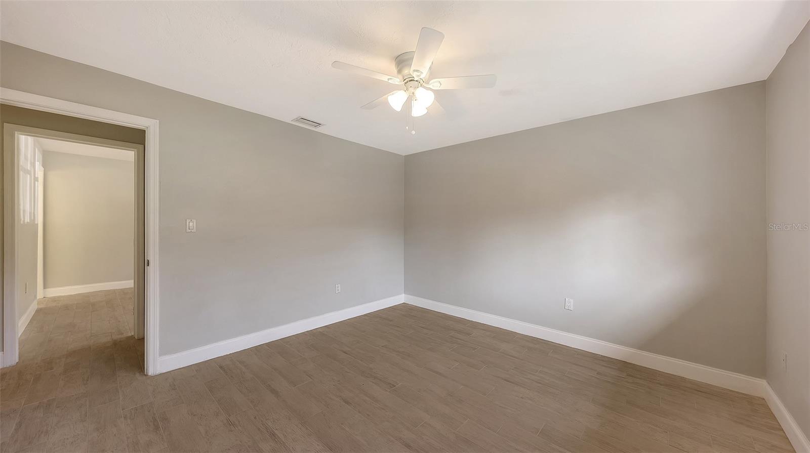 VISTA HERMOSA - Residential