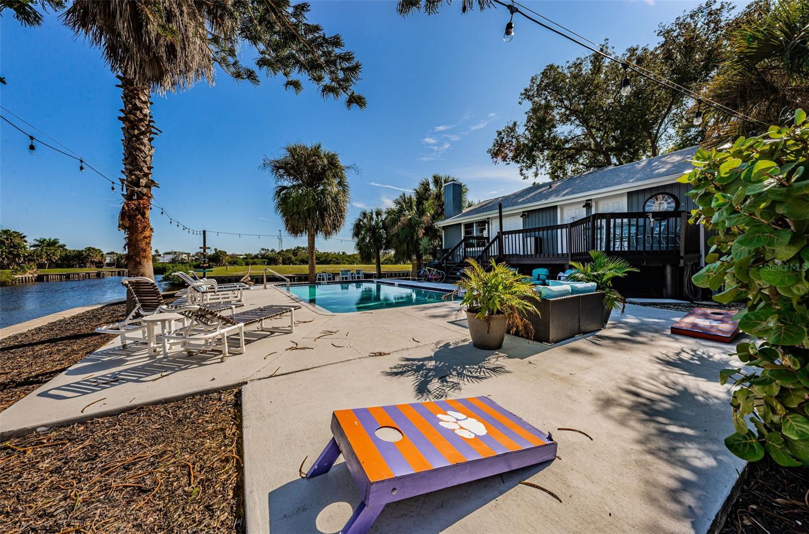 MARINA A CONDO THE - Residential