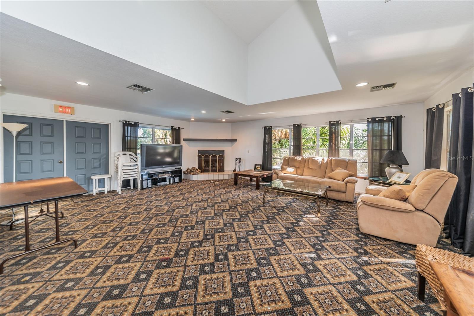 MARINA A CONDO THE - Residential