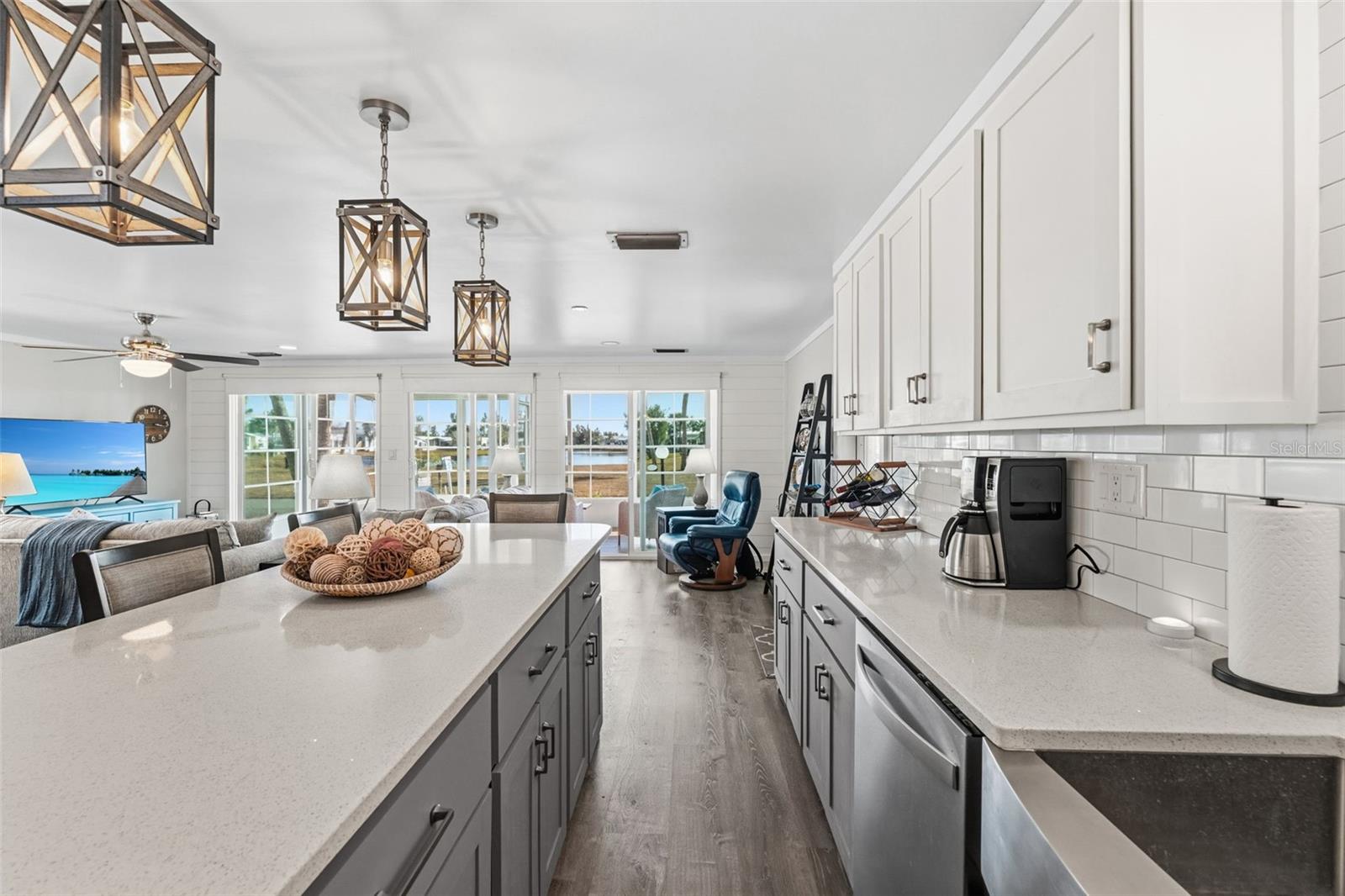 LAZY RIVER MHP - Residential