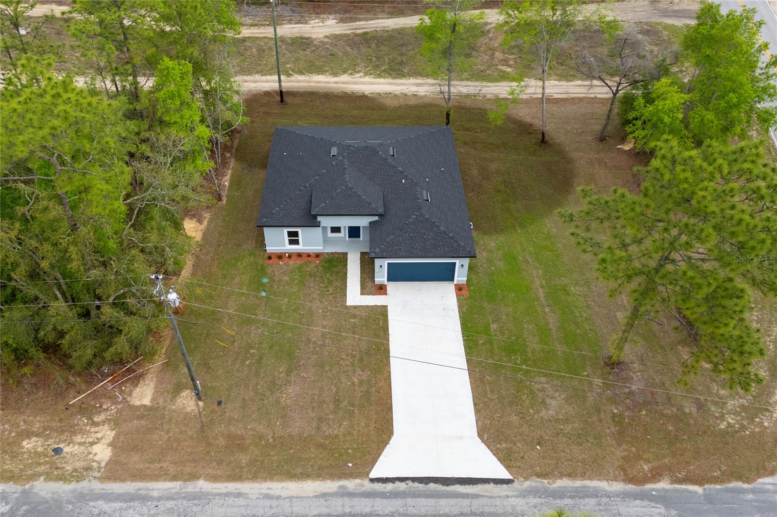 2787 W SHARPES DRIVE