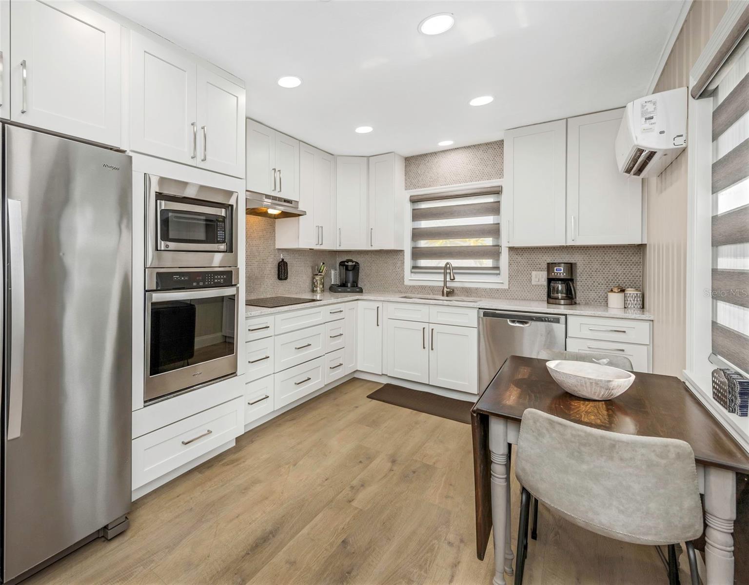 PASADENA GOLF CLUB ESTATES - Residential