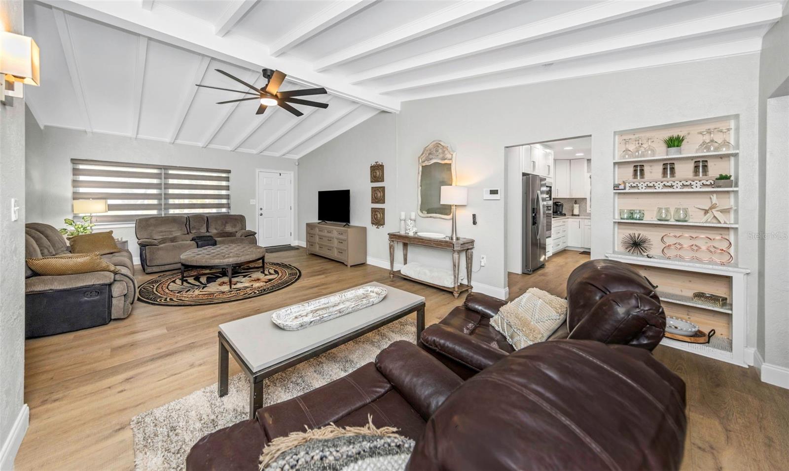 PASADENA GOLF CLUB ESTATES - Residential