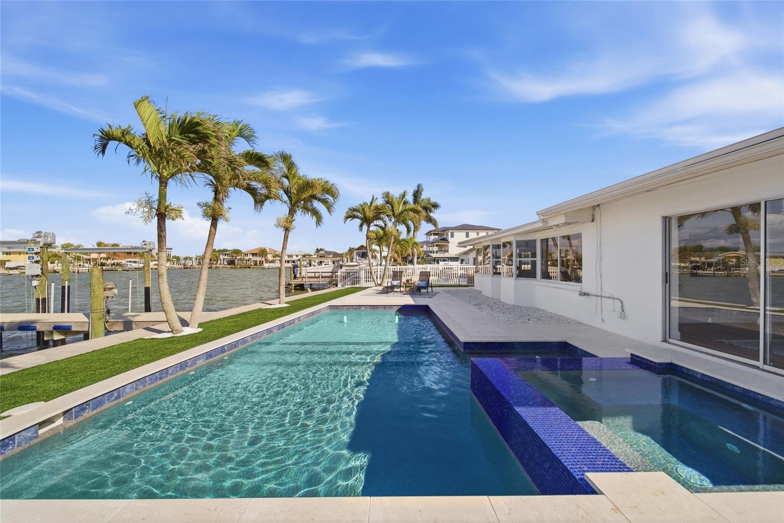 REDINGTON BEACH HOMES 6TH ADD - Residential