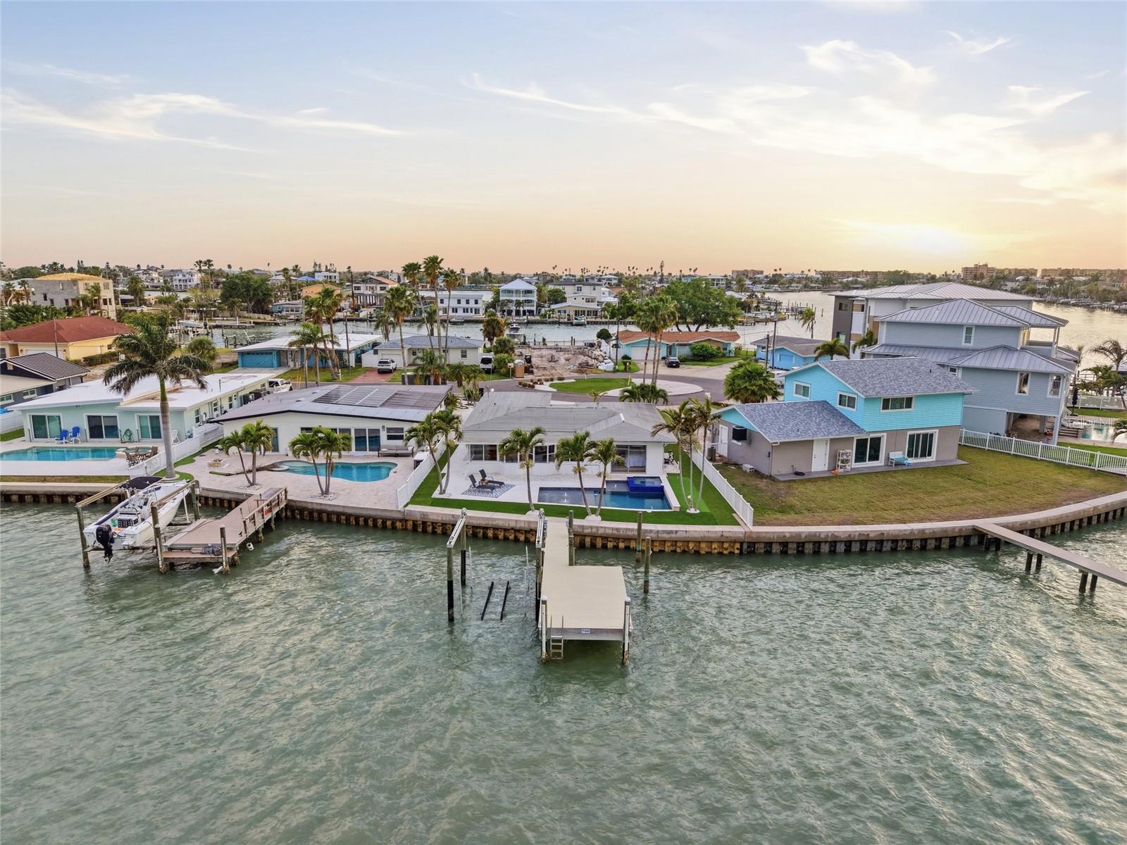 REDINGTON BEACH HOMES 6TH ADD - Residential