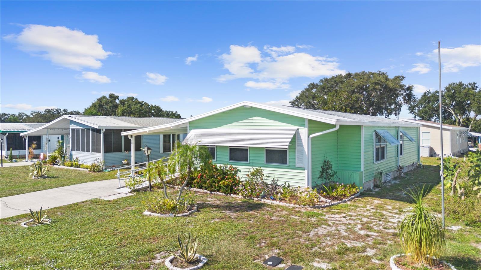 GARDEN GROVE OAKS - Residential