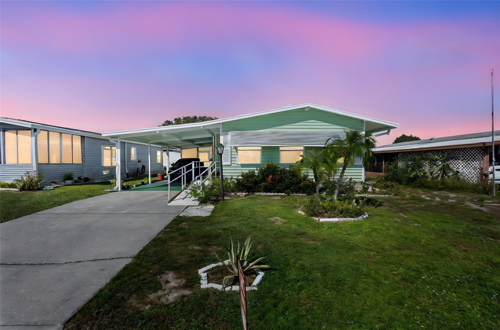 GARDEN GROVE OAKS - Residential