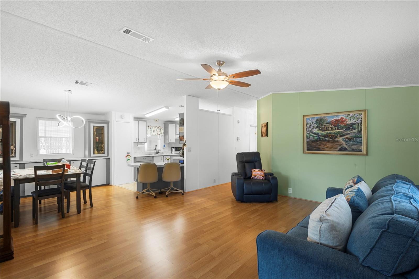 GARDEN GROVE OAKS - Residential