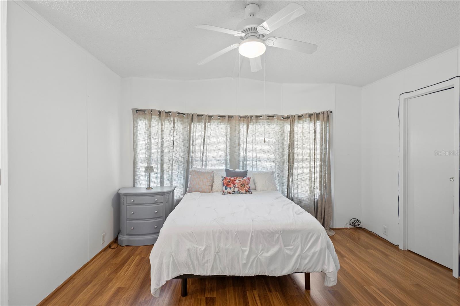 GARDEN GROVE OAKS - Residential