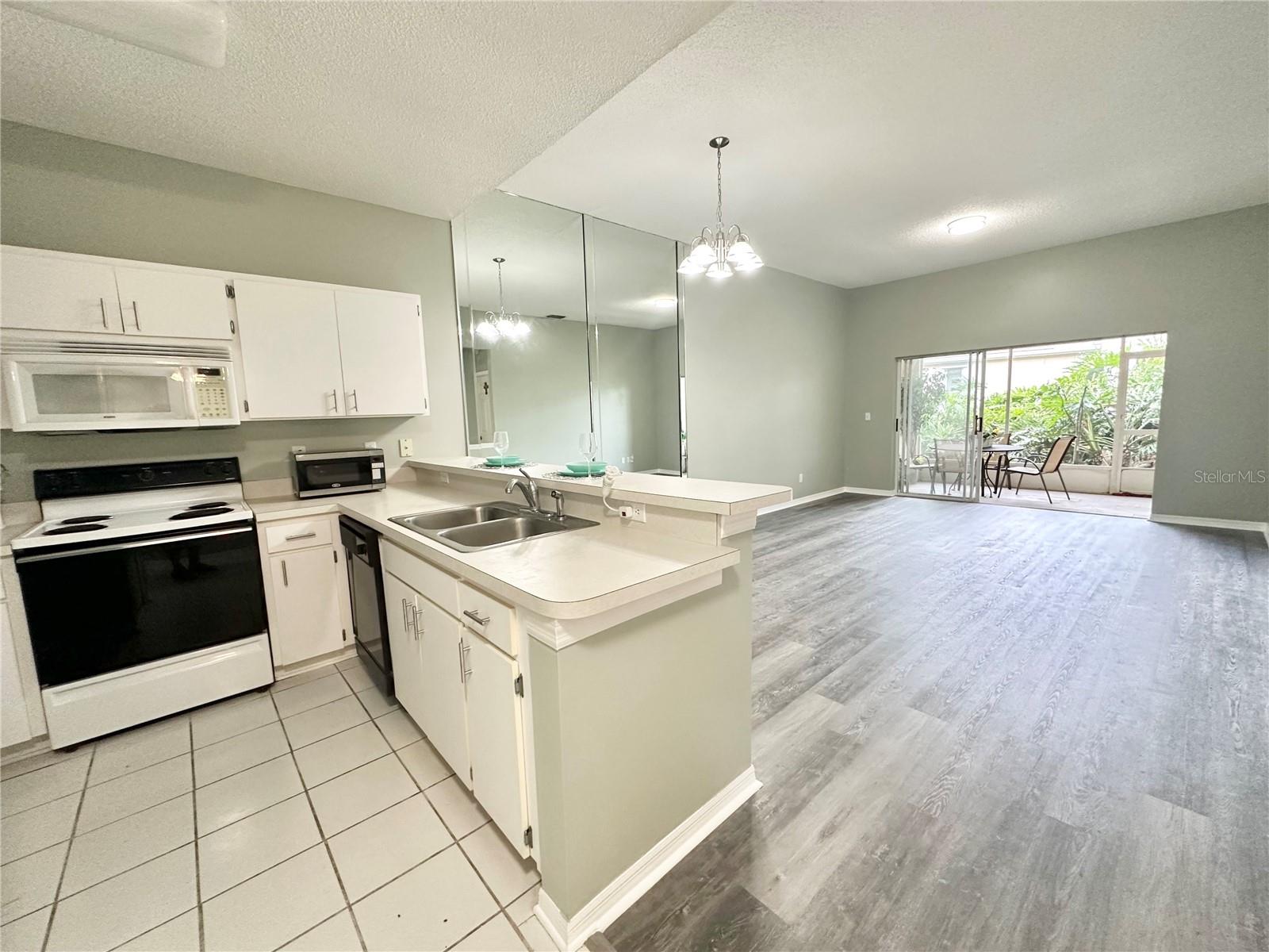 2116 NANTUCKET DRIVE 19