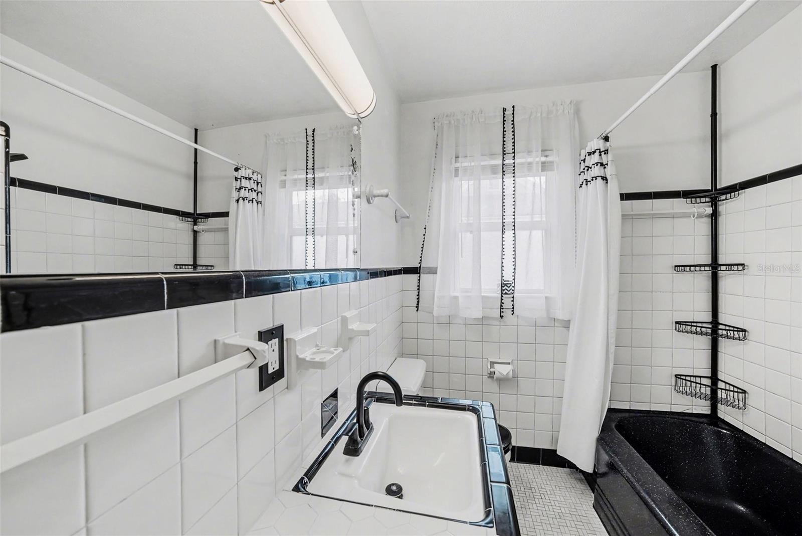 SCHOOL PARK - Residential