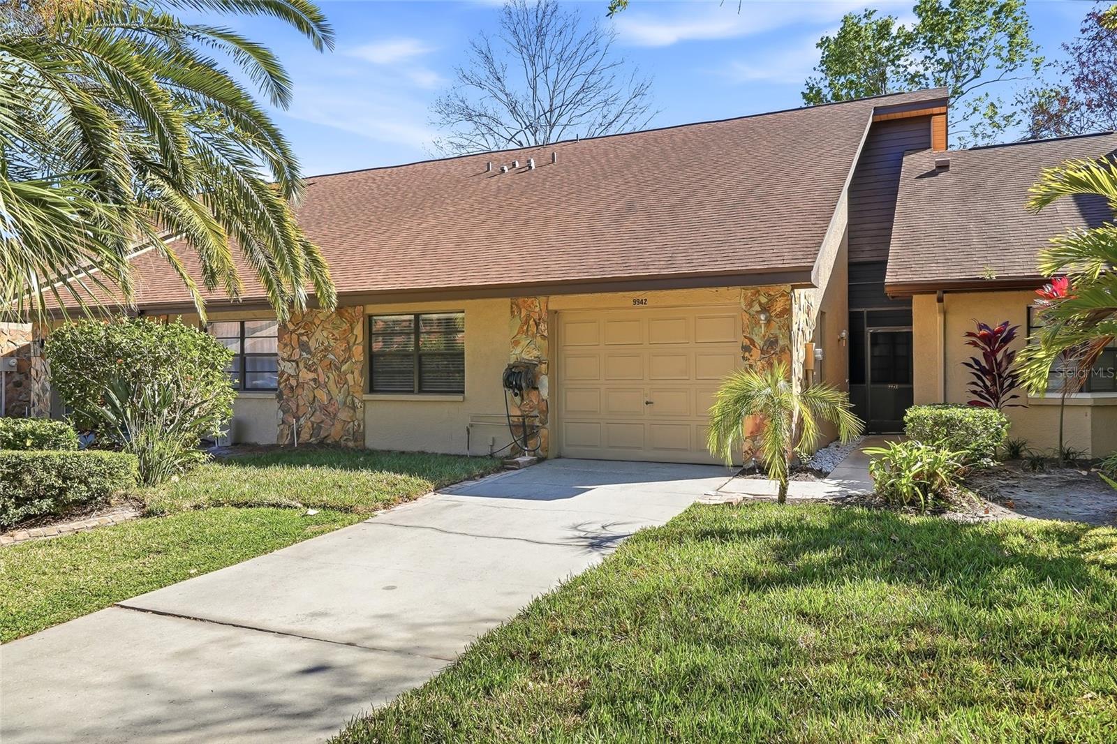 LAKE SEMINOLE VILLAGE - Residential