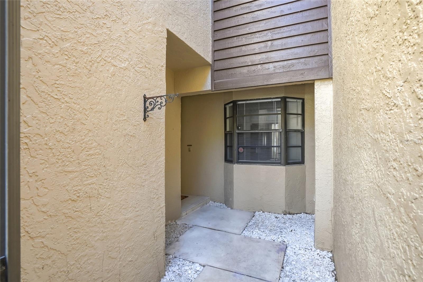 LAKE SEMINOLE VILLAGE - Residential