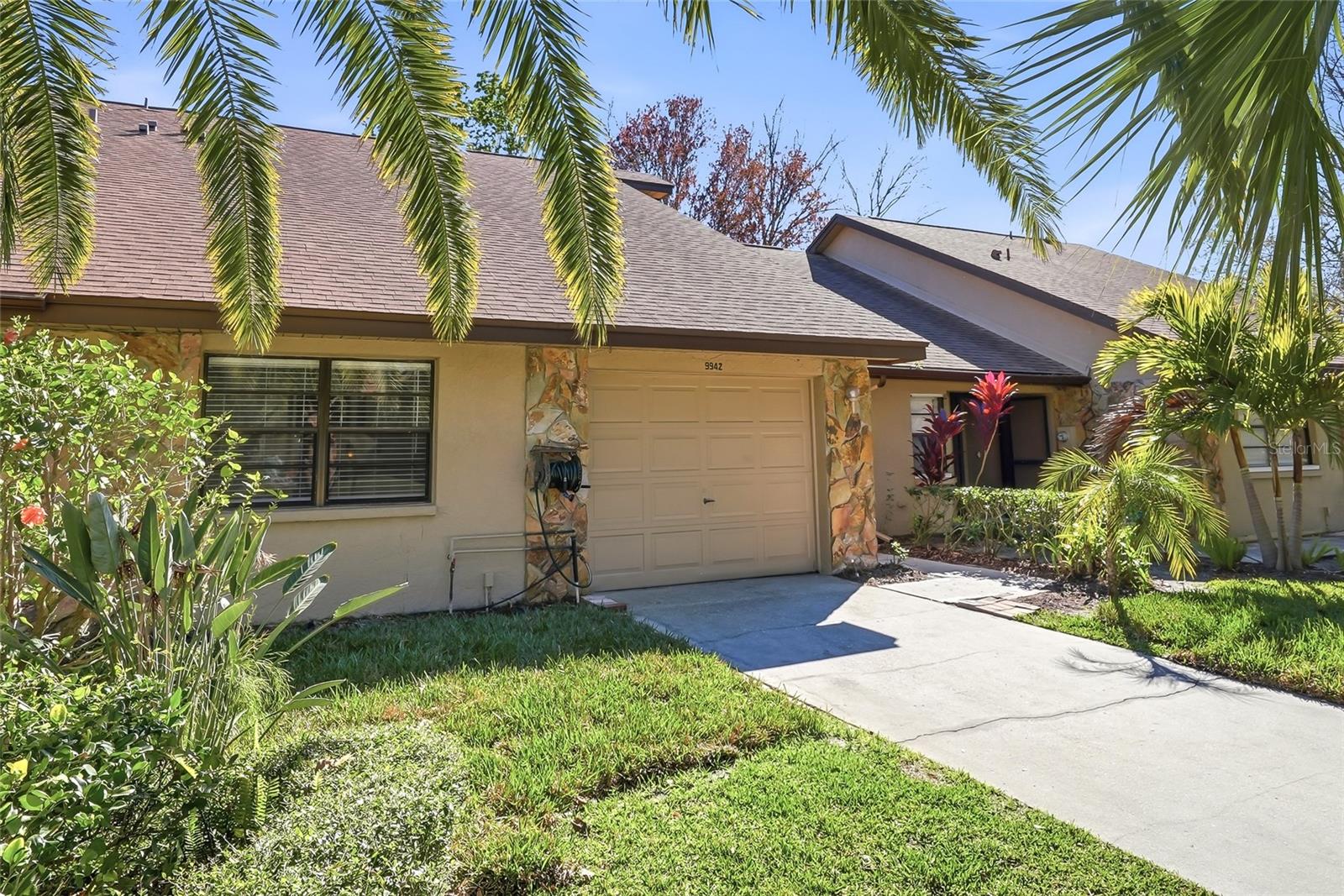 LAKE SEMINOLE VILLAGE - Residential