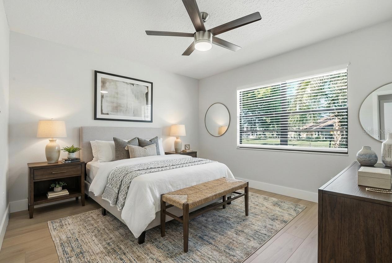 LAKE SEMINOLE VILLAGE - Residential