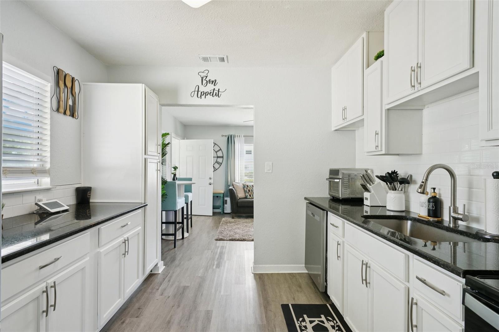 TYRONE GARDENS SEC 1 - Residential