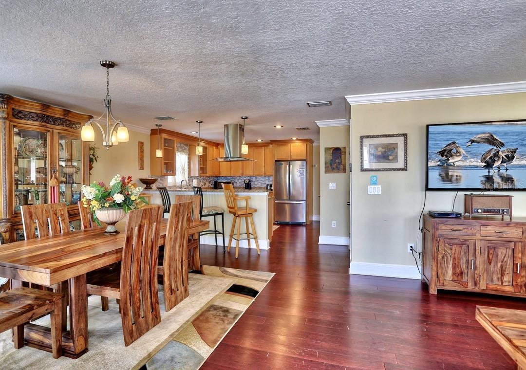 Casas a venda 1 - Jen Dantas 5433 ESSEX AVENUE S