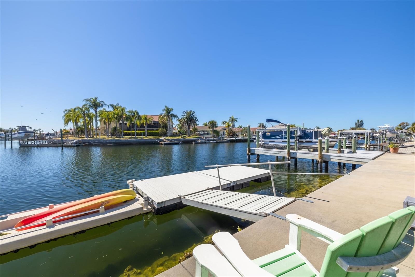 FLOR A MAR - Residential