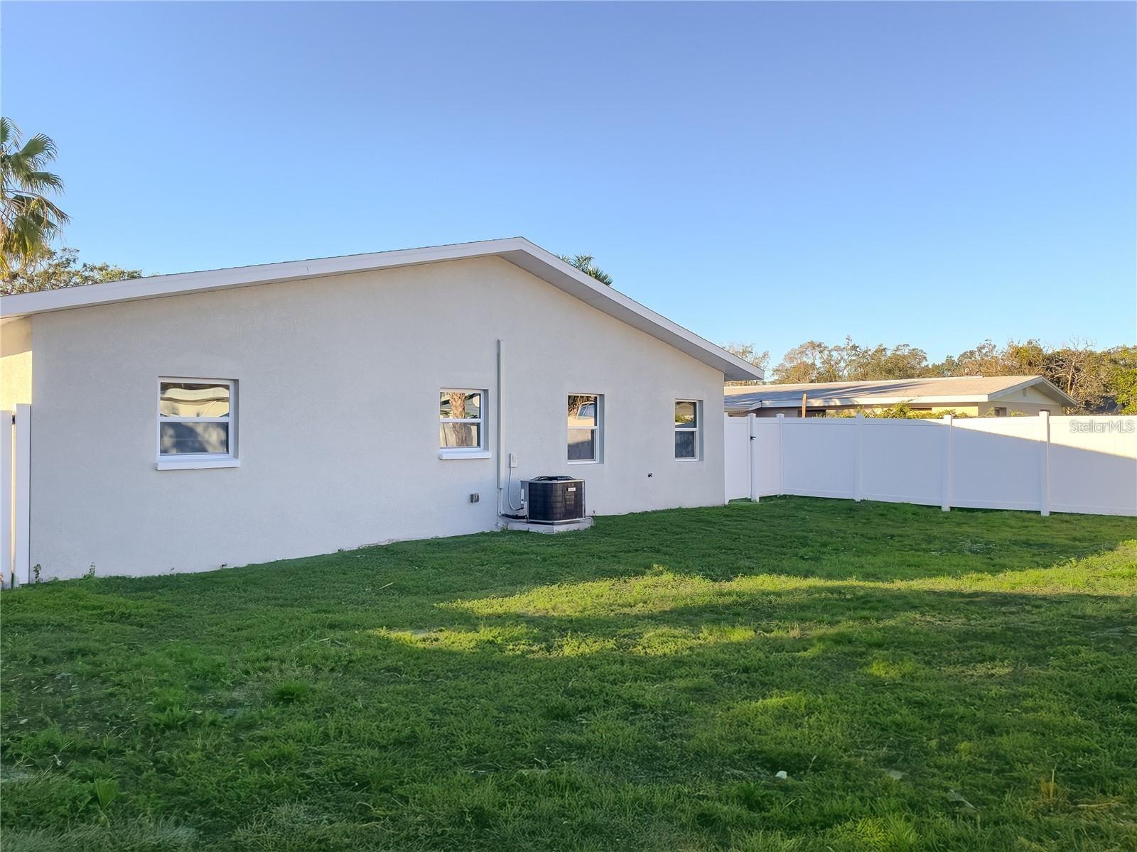 GOLDEN ESTATES - Residential