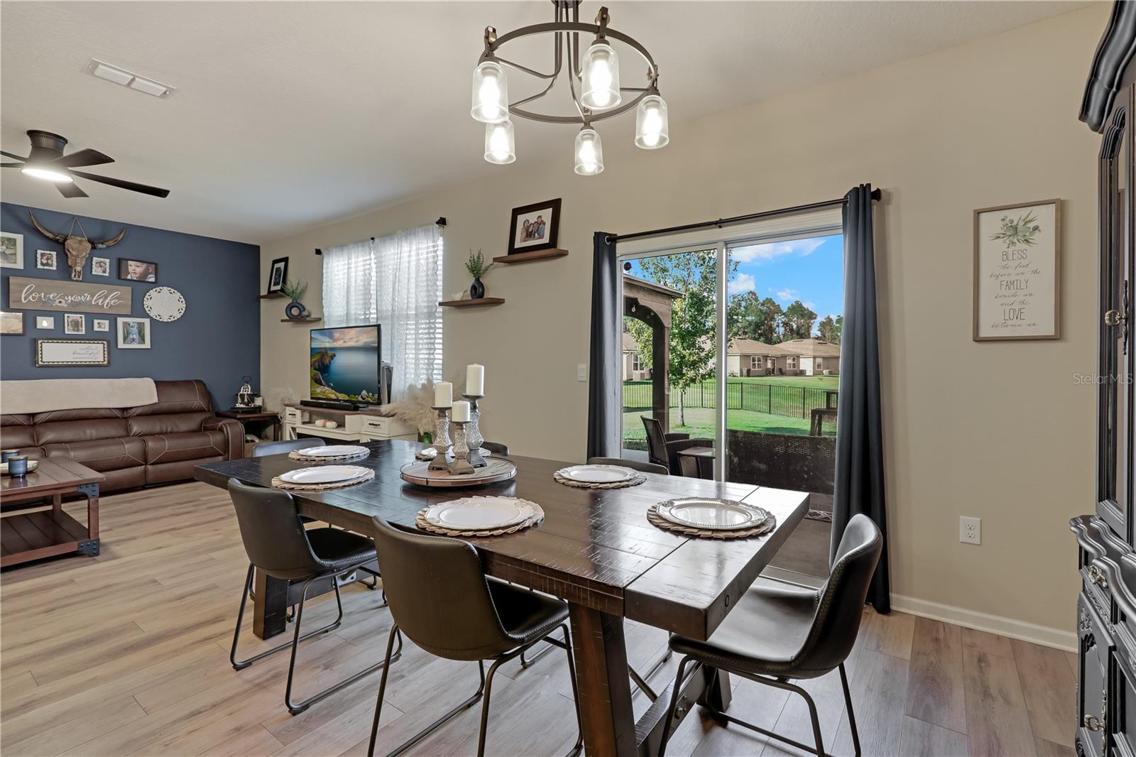 WILLOW SPGS PH 3 - Residential