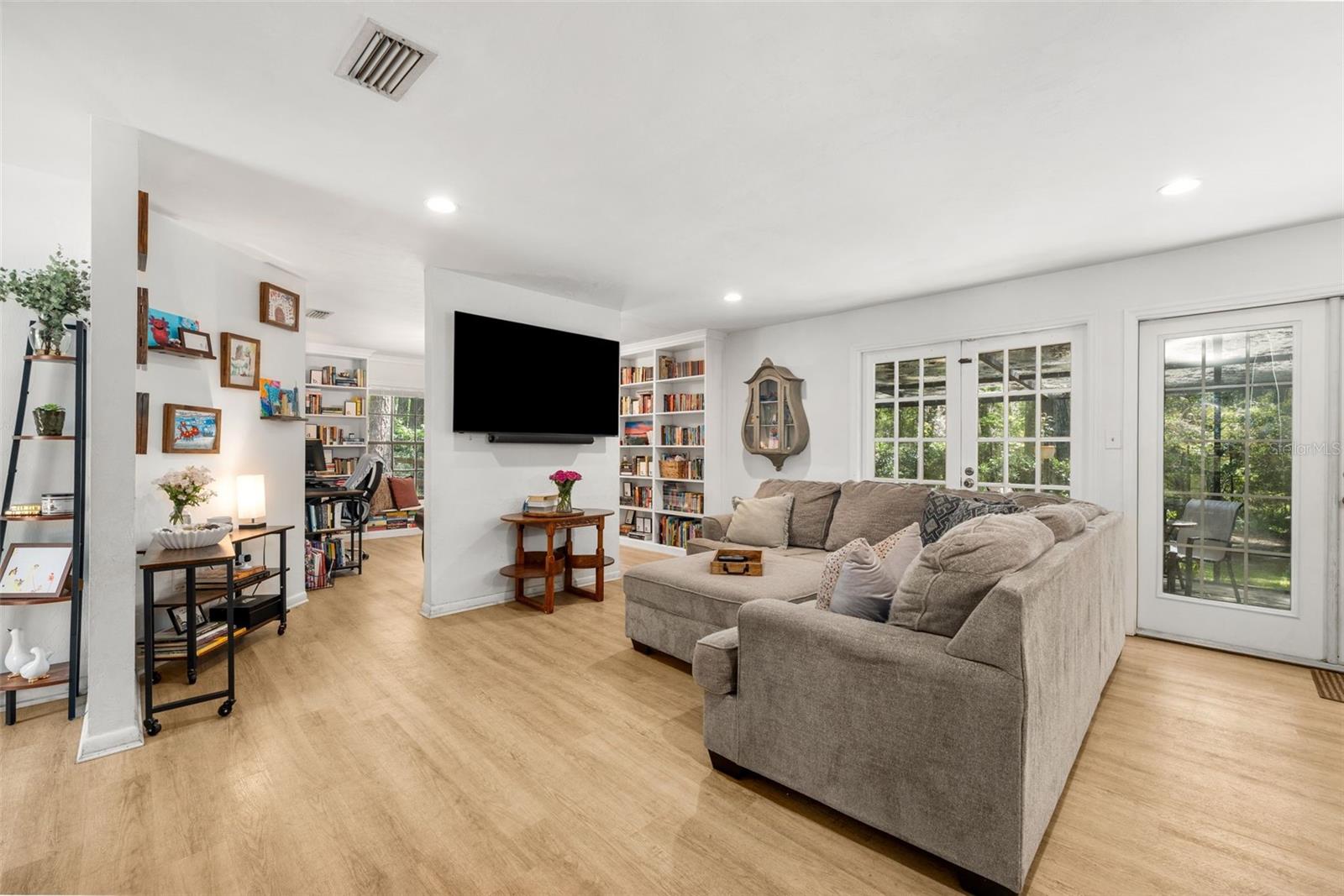 1317 SW 98TH STREET