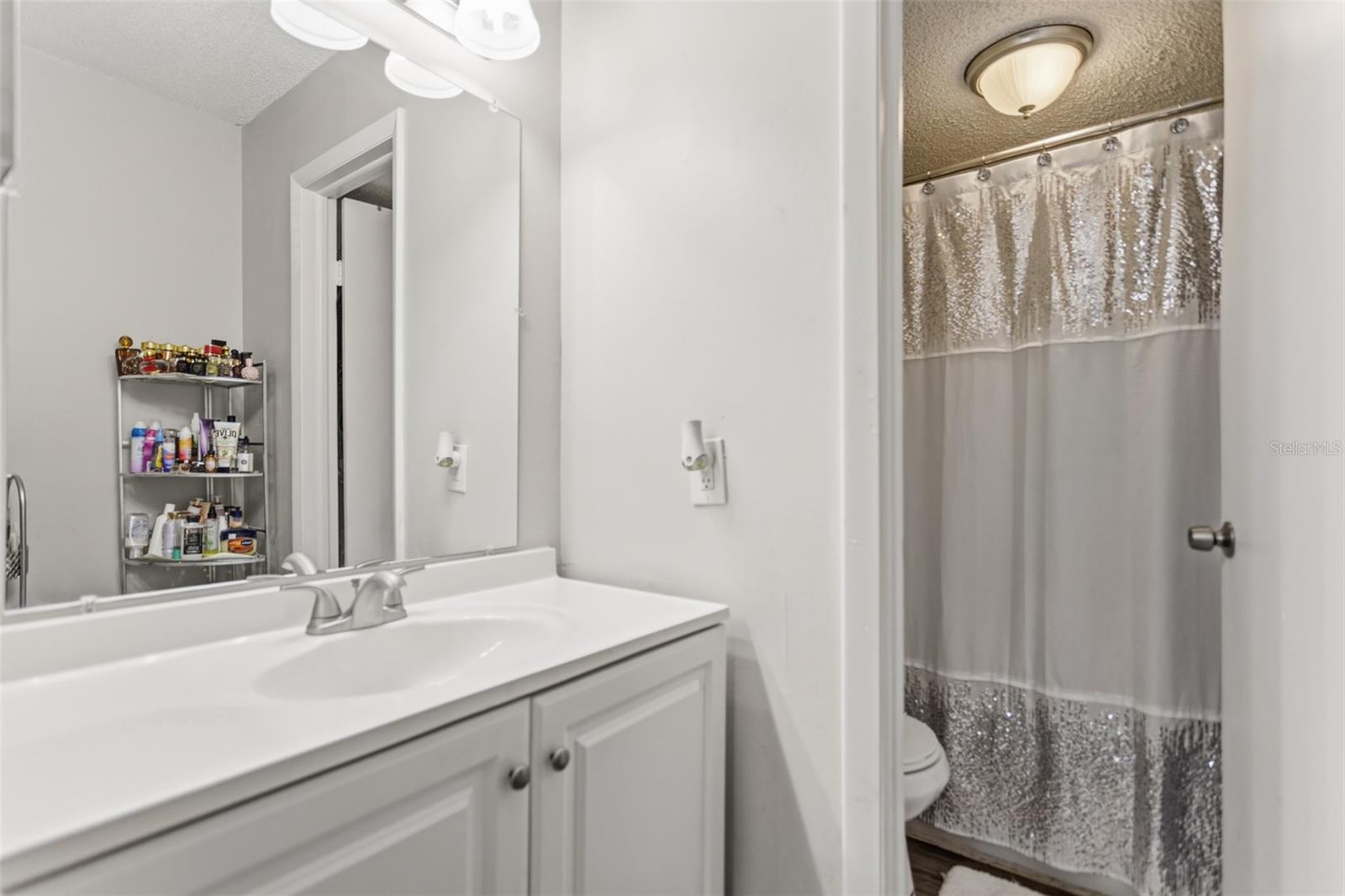 PLACE ONE A CONDO - Residential