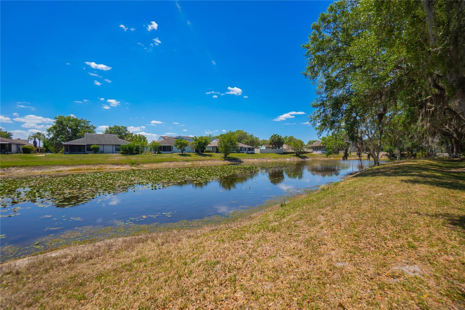 MOORINGS AT POINT O WOODS PH 02 - Residential